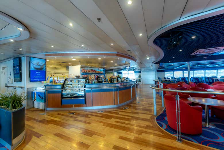 Ferry a Tenerife