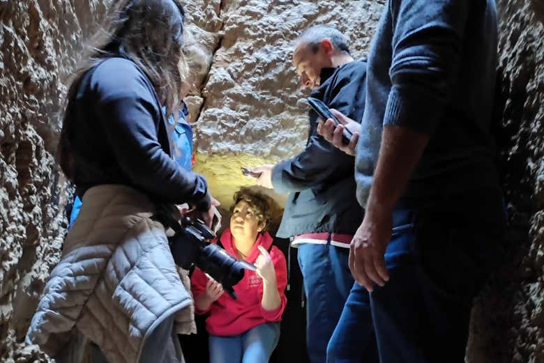 Tour por el acueducto romano de Albarracín