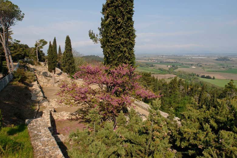 Entrada al yacimiento arqueológico de Ensérune