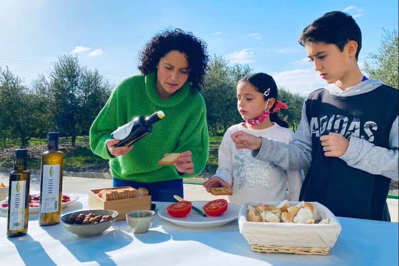 Visita a la almazara Hejul con cata de aceites