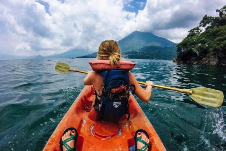 Tour en kayak por el lago Atitlán