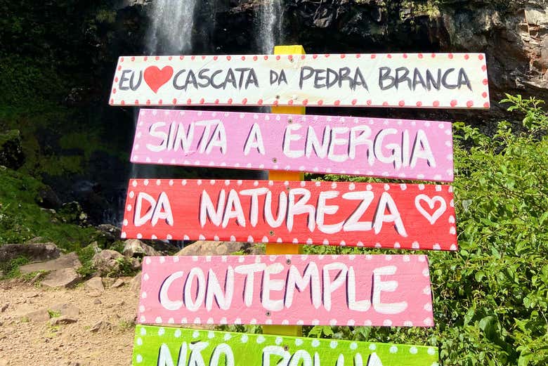 Tour en 4x4 por la cascada Pedra Branca