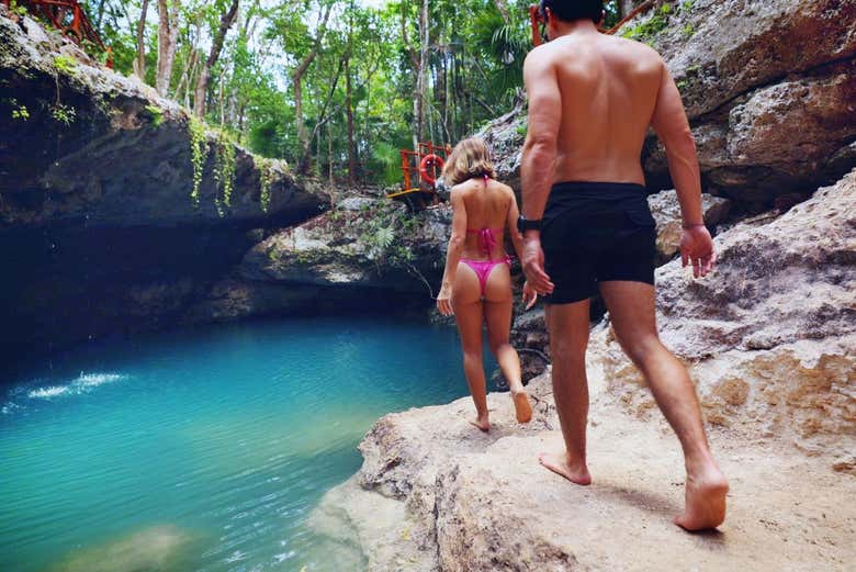 Cenotes en Puerto Morelos + Cata de tequila