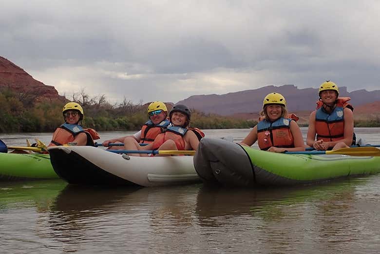 Kayak en el río Colorado