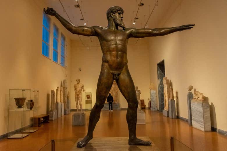 Entrada al Museo Arqueológico Nacional de Atenas con audioguía
