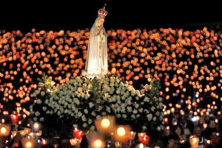 Excursión nocturna a Fátima + Procesión de las Velas