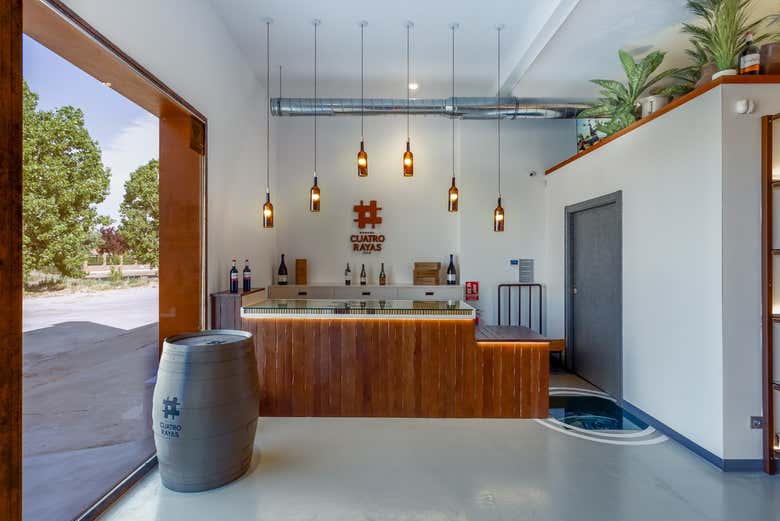 Visita a la bodega Cuatro Rayas