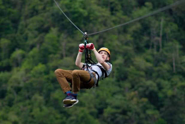 Tirolina en Toro Verde Eco Adventure Park