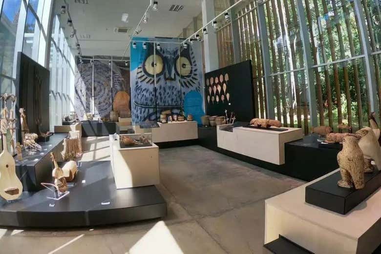 Tour de las culturas guaraní y japonesa por Yguazú