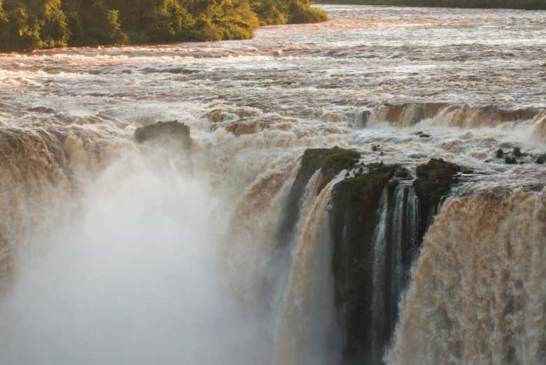 Saltos del Monday, Parque Aventura e Hito de las Tres Fronteras