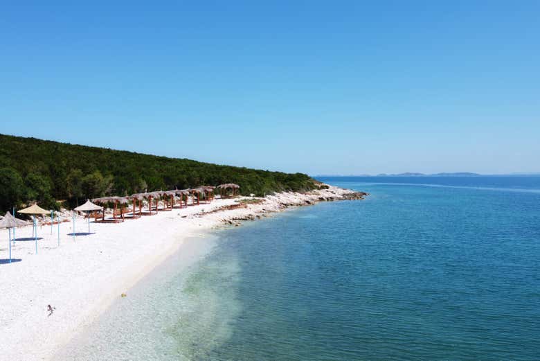 Excursión a las islas de Sazan y Karaburun
