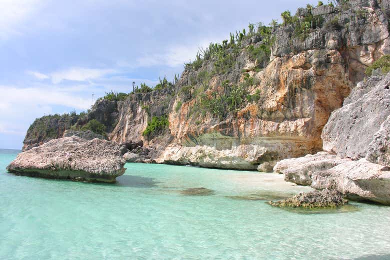 Excursión a Bahía de las Águilas