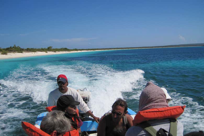 Excursión a Bahía de las Águilas