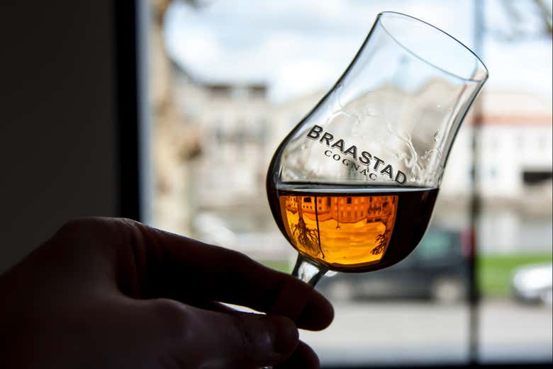 Visita a la destilería Braastad Cognac con cata