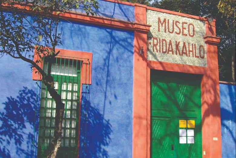 Entrada a la Casa Azul de Frida Kahlo y al Museo de Diego Rivera Anahuacalli