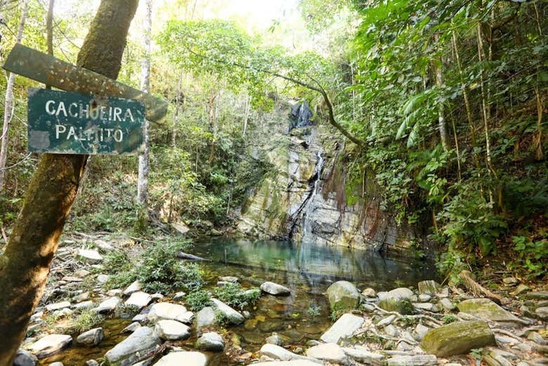 Senderismo por las cascadas Bonsucesso