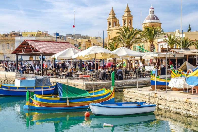 Excursión a Marsaxlokk y la Gruta Azul