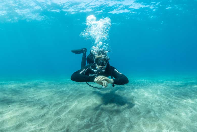 Bautismo de buceo en Abades