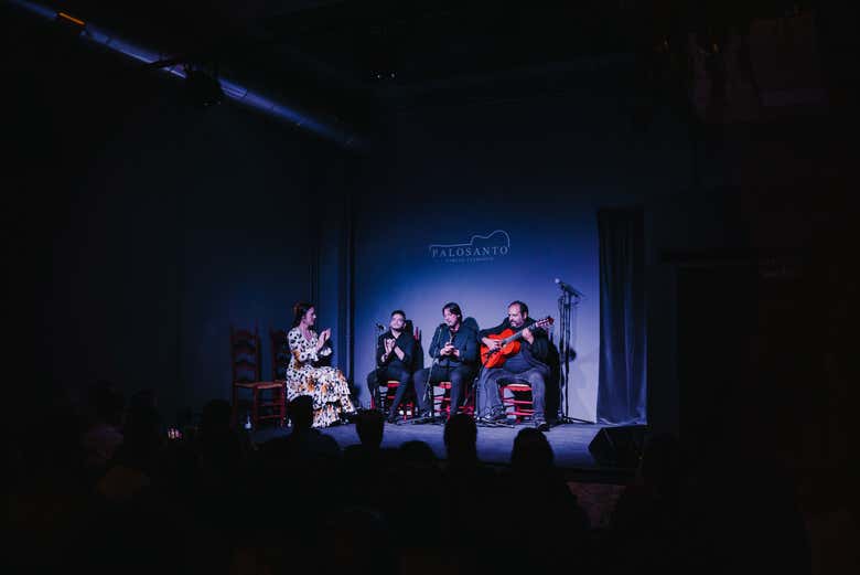 Espectáculo flamenco en el tablao Palosanto