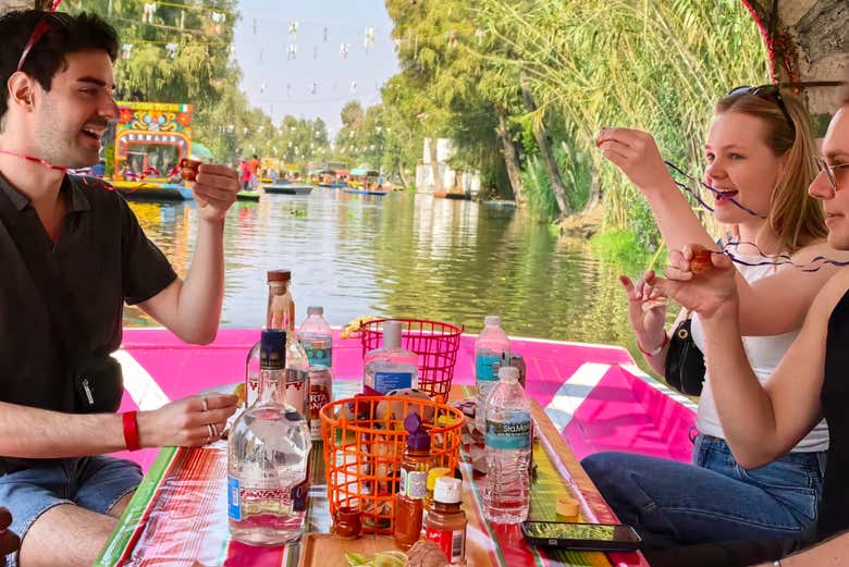 Paseo en trajinera por Xochimilco