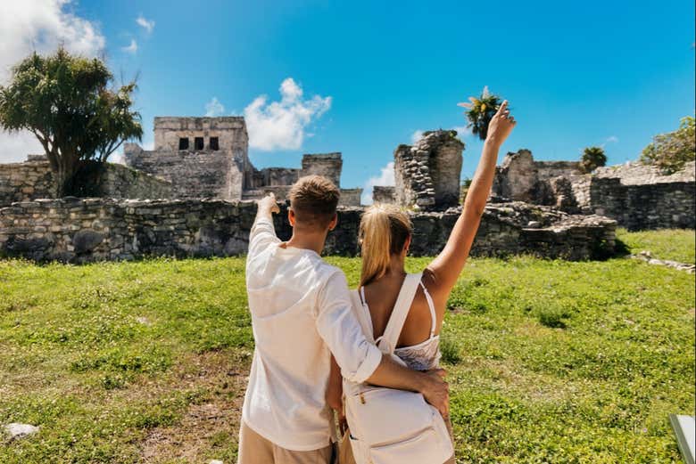 Tour por Tulum + Cenote maya