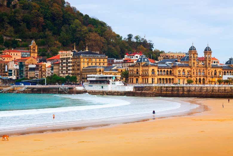 Excursión a San Sebastián, Hondarribia, Hendaya y Getaria