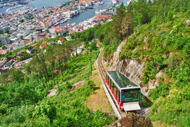 Entrada al funicular de Bergen