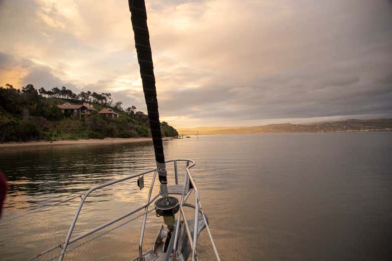 Crucero al atardecer con aperitivo