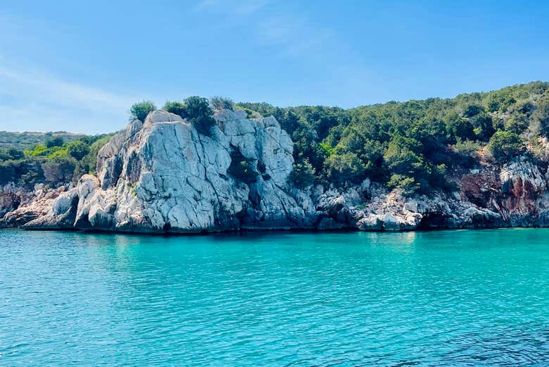 Paseo en velero por el Cabo Caccia