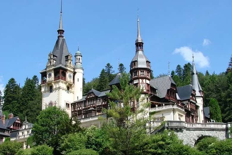 Excursión a los castillos de Peles y Cantacuzino