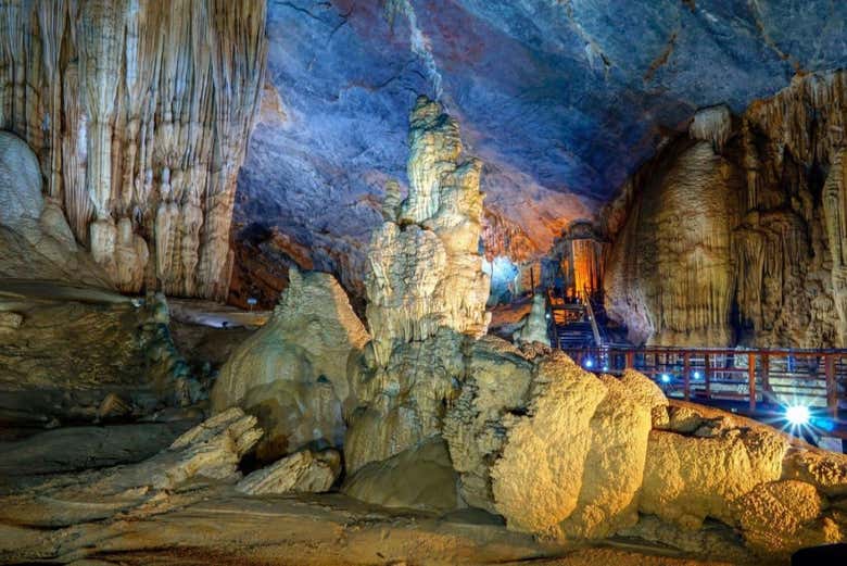 Excursión a las cuevas de Phong Nha