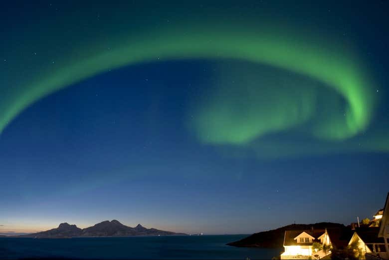 Tour de la aurora boreal por Bodø