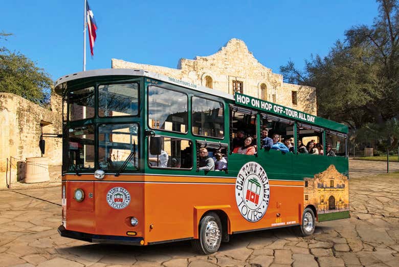 Trolebús turístico de San Antonio