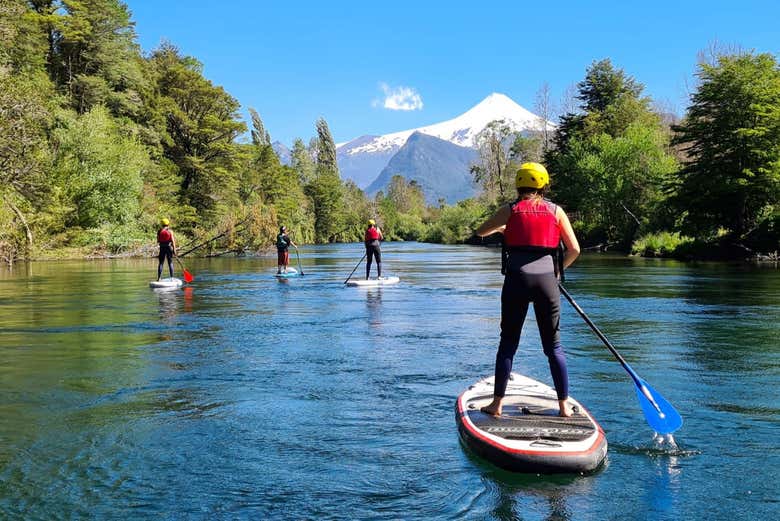 Paddle surf en el lago Caburgua