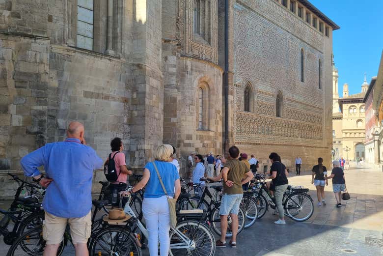 Tour en bicicleta por Zaragoza