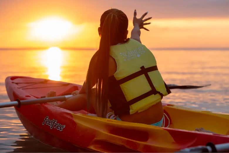 Tour en kayak al atardecer por Sidi Jmour