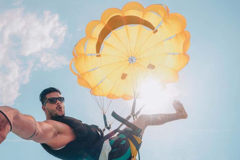 Parasailing en Djerba