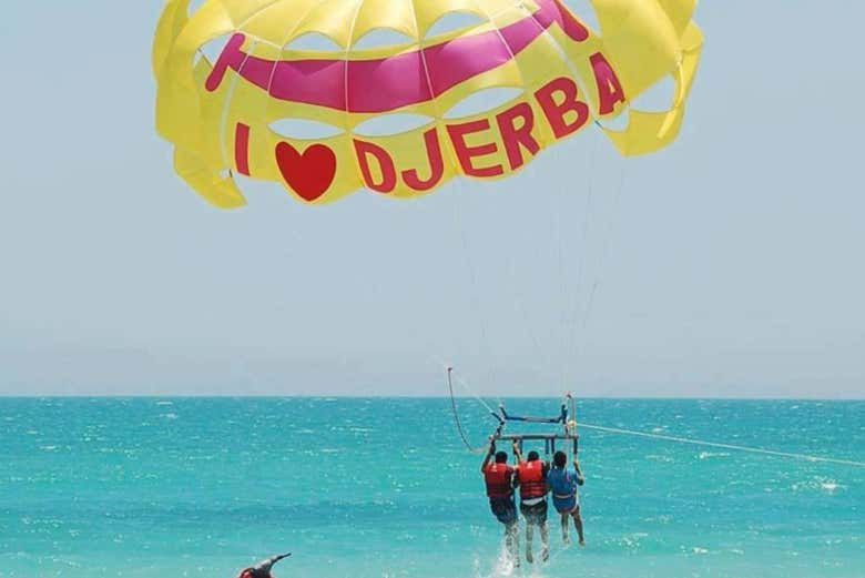 Parasailing en Djerba
