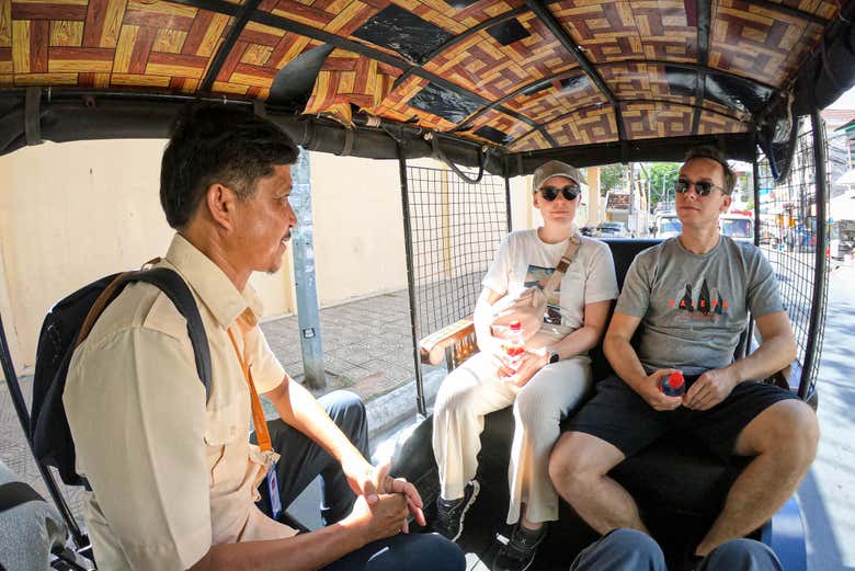 Tour en tuk tuk por la isla de la Seda