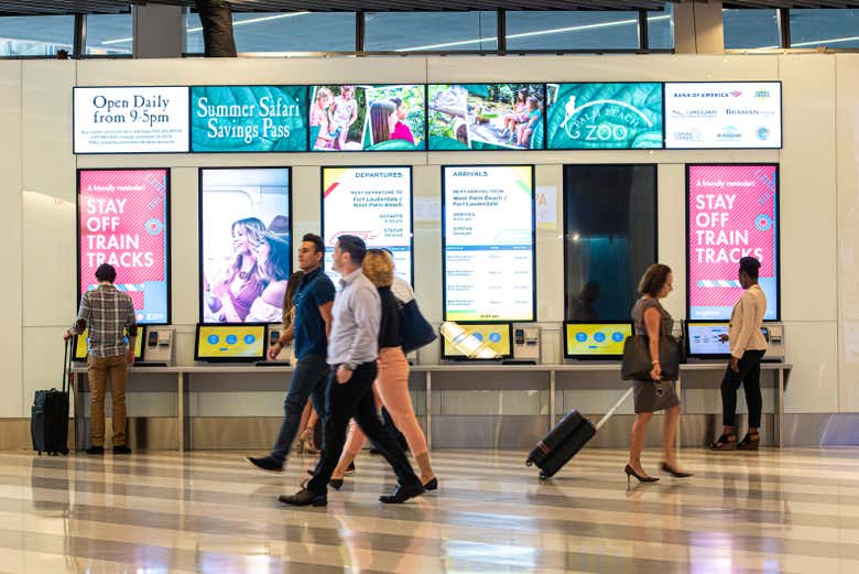 Tren de alta velocidad Brightline entre West Palm Beach y Orlando