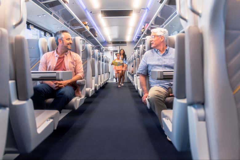 Tren de alta velocidad Brightline entre Boca Ratón y Orlando