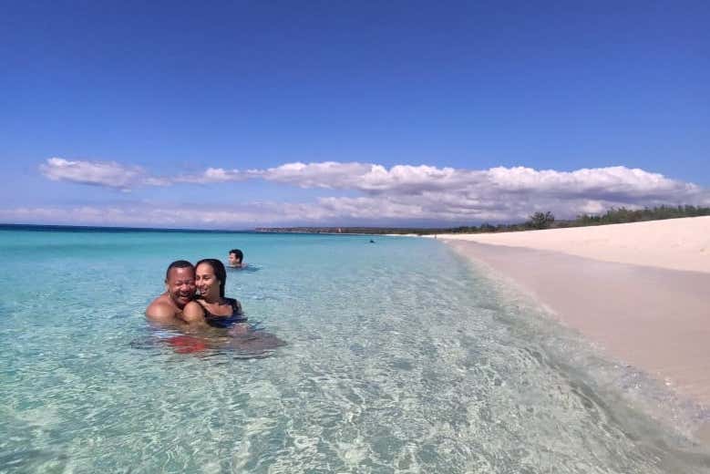 Excursión a Bahía de las Águilas