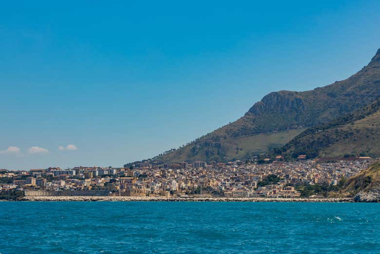 Excursión a Castellammare del Golfo en barco