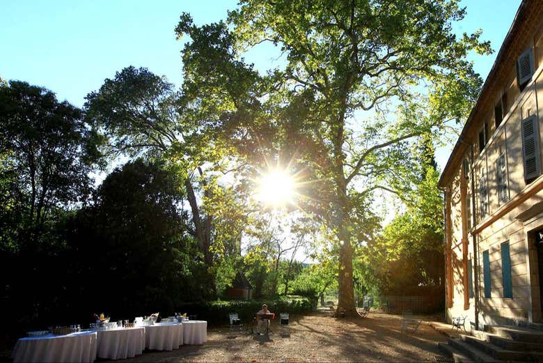 Visita a la bodega del Château de Saint Martin