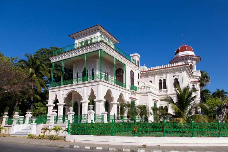 Tour privado en tuk tuk por Cienfuegos