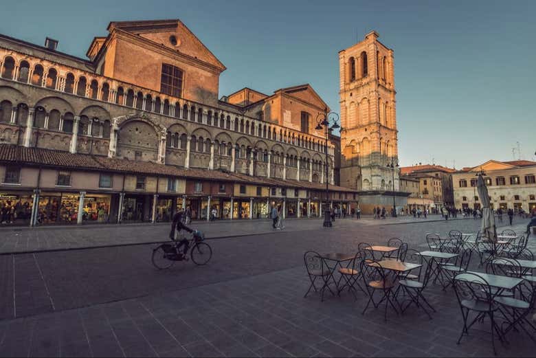 Tour privado por Ferrara