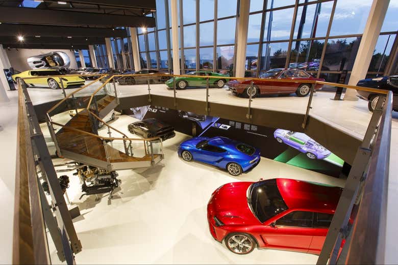 Entrada al Museo Lamborghini
