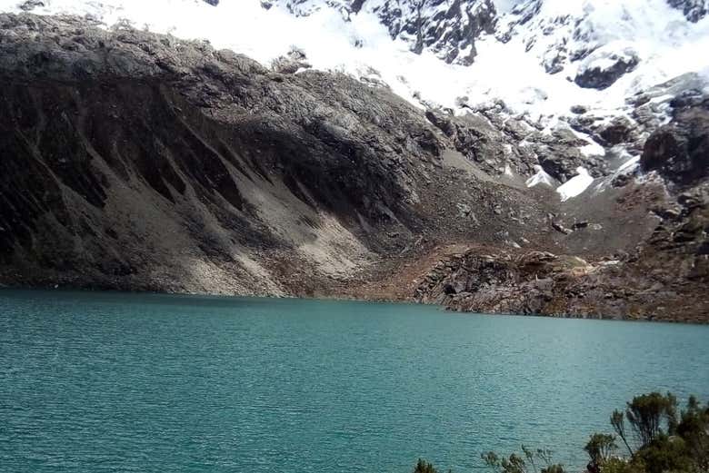 Senderismo por la laguna Rocotuyoc