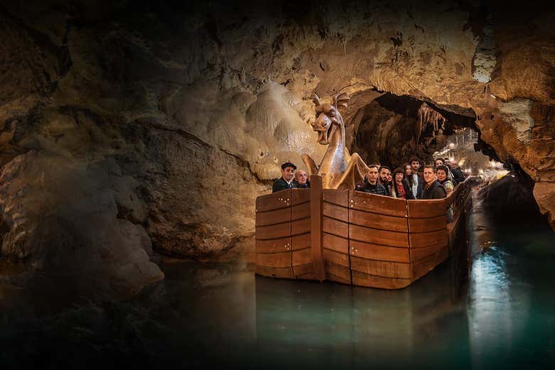 Visita guiada por las Grutas de Bétharram