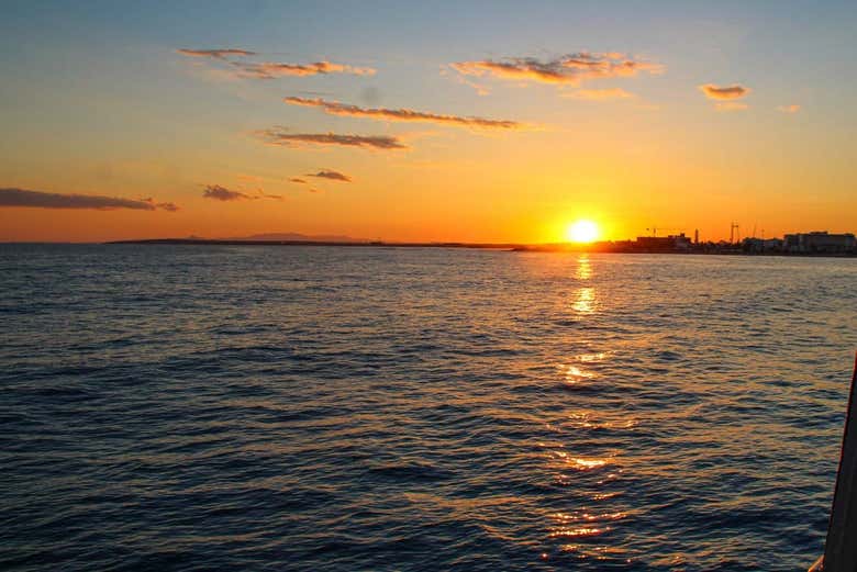 Paseo en barco al atardecer por Protaras